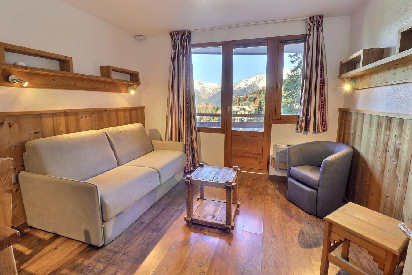 10m From Ski Slopes, 8th Floor, Balcony, Ski Locker, 31m², La Tania - Courchevel
