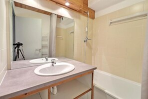 Badekar