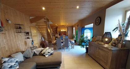 Holiday home between land and sea