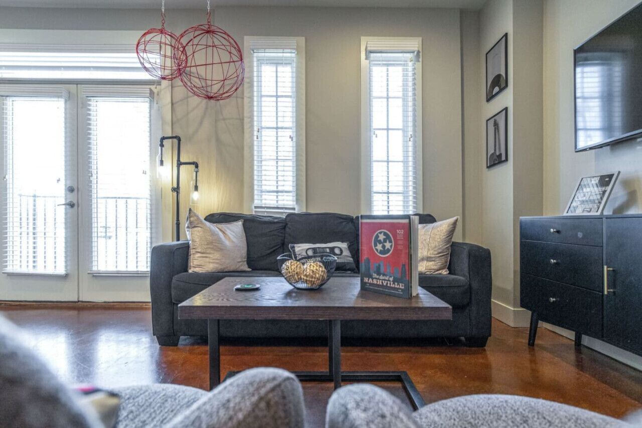 Télévision, chaîne hi-fi