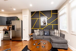 تلفزيون ذكي، ستيريو