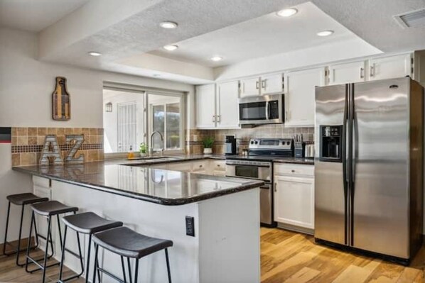 Fridge, microwave, oven, stovetop