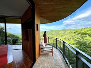 Treetop Suite with Jacuzzi | Terrasse/patio