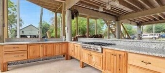Atchafalaya Ahnvee, a slice of heaven on the river