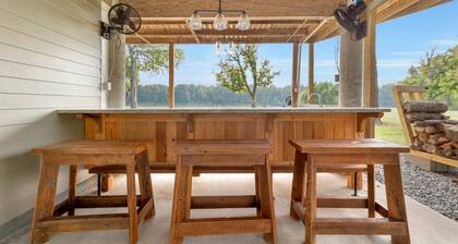 Atchafalaya Ahnvee, a slice of heaven on the river
