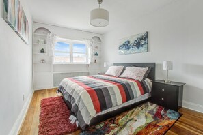 3 chambres, fer et planche à repasser, Wi-Fi gratuit, draps fournis