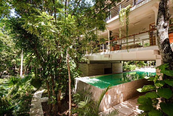 Vila Keluarga | Teras/patio