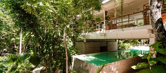 Marvellouse Town House, Terrace, Pool and Golf