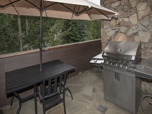 Condo (Cascade Village Condo) | Exterior