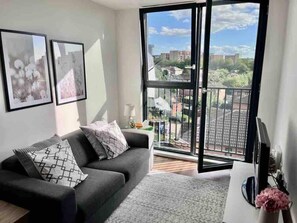 Appartement, 1 grand lit | Intérieur
