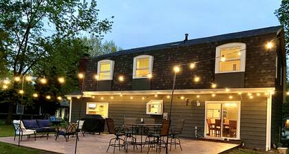 Cheerful 4-bedroom home in North Central Indy