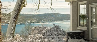 Spectacular Lakeviews From Every Room and Garden
