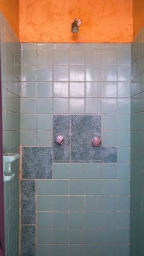 Superior Double Room | Bathroom - Hotel Mucuy (Mérida)