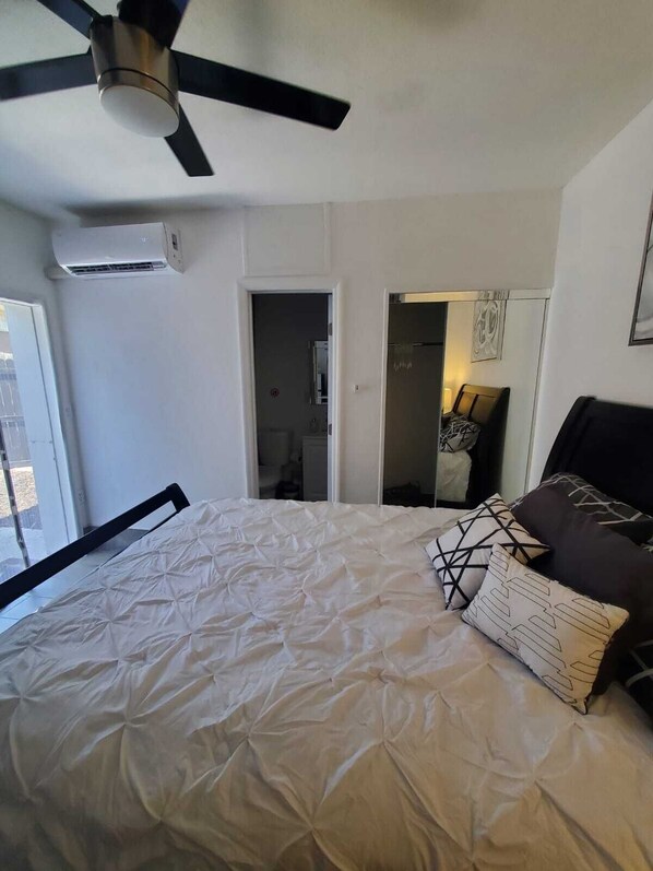 1 bedroom, desk, iron/ironing board, free WiFi