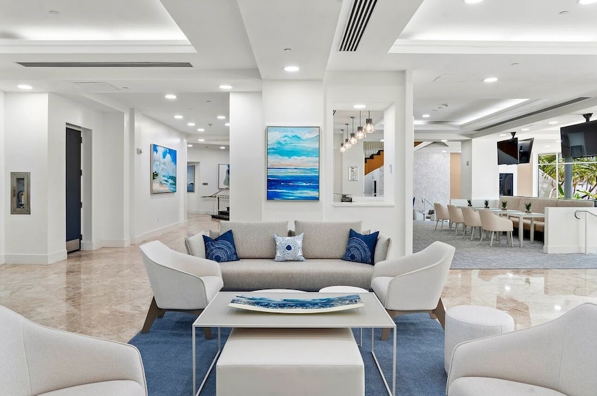 Newly Refurnished 1 Br Suite W/ocean View Sleeps 4 - 코럴스프링스