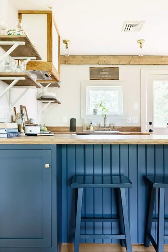Restored 1950s Countryside Cottage Retreat