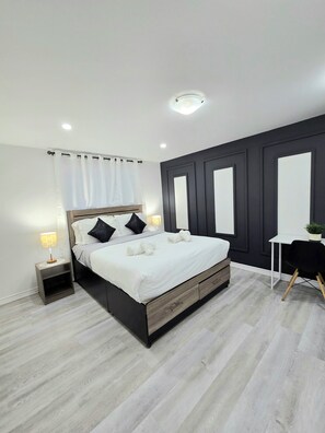 3 bedrooms, iron/ironing board, free WiFi, bed sheets