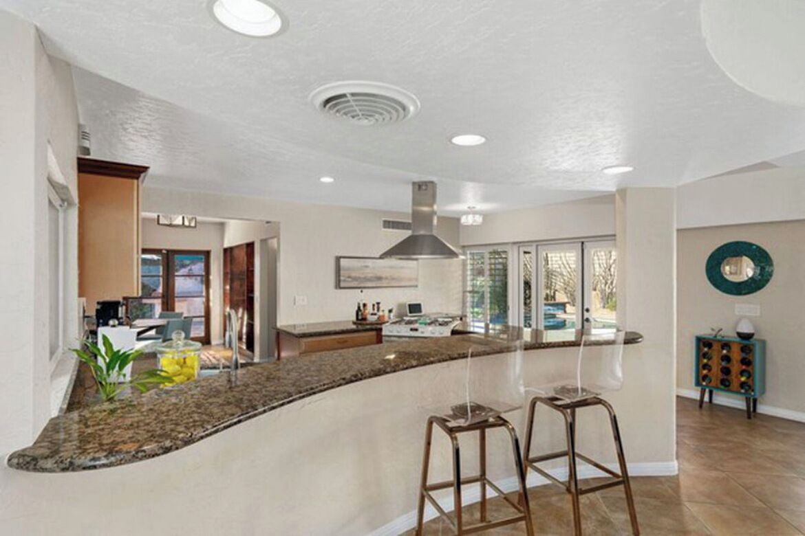 Baari (majoituspaikassa)