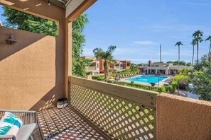 Terrace/patio - Beautiful 2 bedroom Condo (Scottsdale)