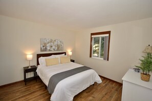 3 Schlafzimmer, Bügeleisen/Bügelbrett, kostenloses WLAN, Bettwäsche