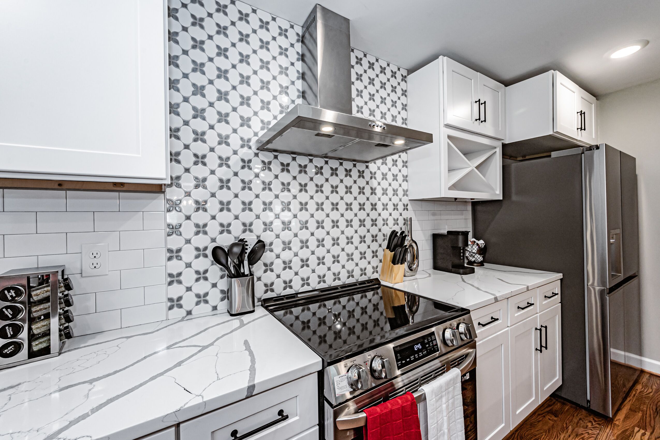 ダイニングテーブル