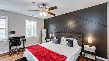 4 bedrooms, WiFi, bed sheets