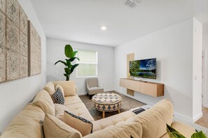 Family House | Living area | Flat-screen TV