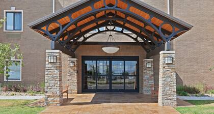 1 Bedroom | Free Breakfast, Pool Access