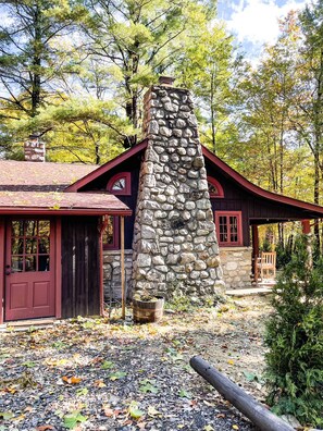 Exterior - Charming Cottage in the Heart of the Shawangunks (Wallkill)