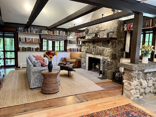 Charming Cottage in the Heart of the Shawangunks