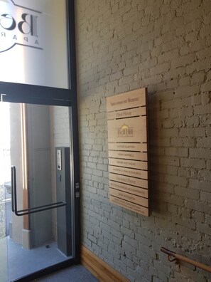 Interior - Henry Matthews Apartment (Dunedin)