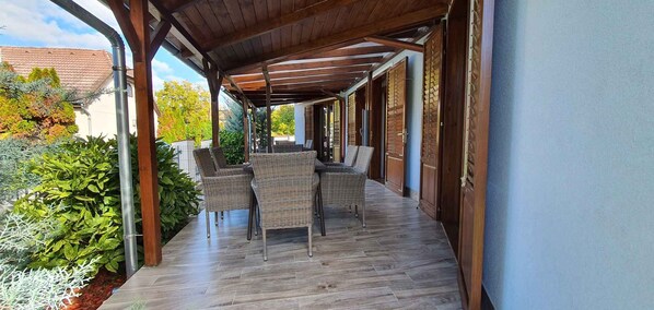 Restauration extérieure