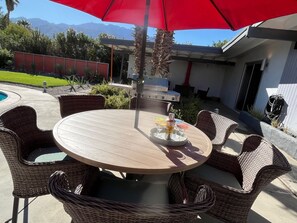Outdoor dining - Unique 2 Master Suite Pool/ Spa Home, Relaxing Yard with Mountain Views (Palm Springs)