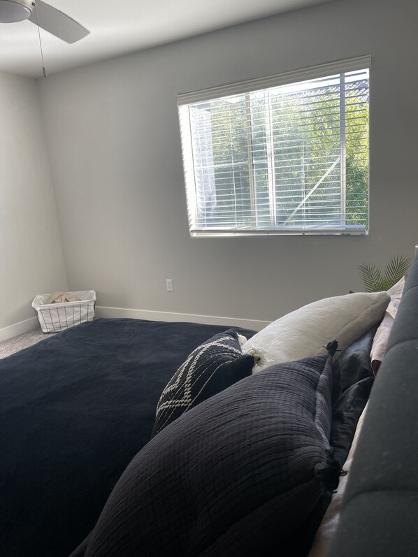 2 bedrooms, desk, free WiFi, bed sheets
