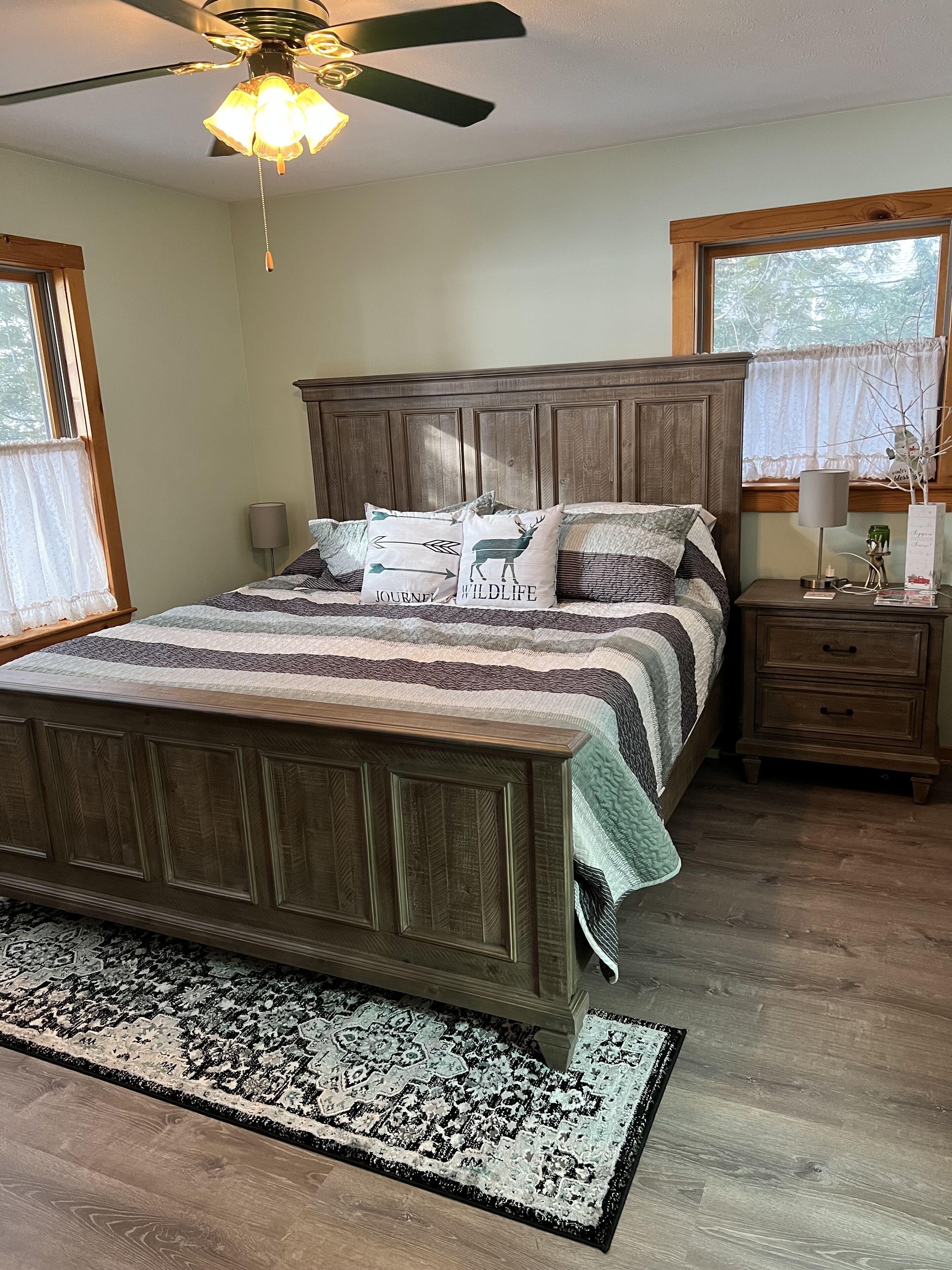 3 chambres, accès au Wi-Fi (inclus), literie fournie