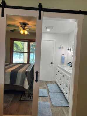 3 habitaciones, wifi gratis y ropa de cama 