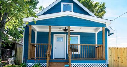 Cozy modern Home in Downtown Houston