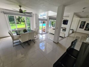 Villa panorámica | Área de sala de estar