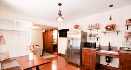 Wurthmann House Unit #3
Your Home Away From Home