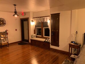 1 Schlafzimmer, Bügeleisen/Bügelbrett, Internetzugang, Bettwäsche