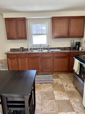 Fridge, microwave, oven, stovetop - Warm & Charming U.P. Home near Downtown & LSSU (Sault Ste. Marie)