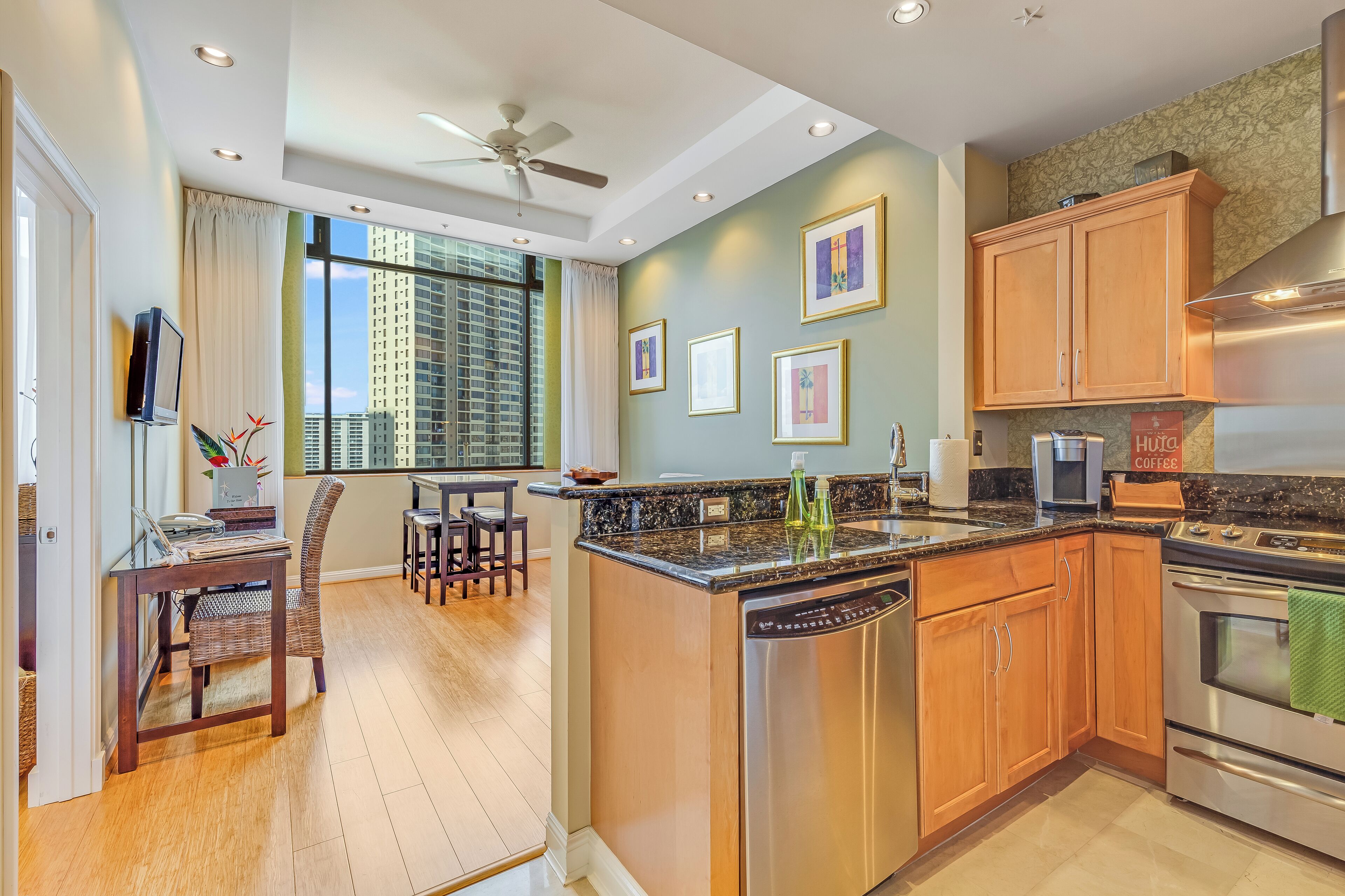 Photo - Castle at Palms at Waikīkī