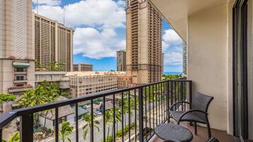 Studio City View | Balcony view