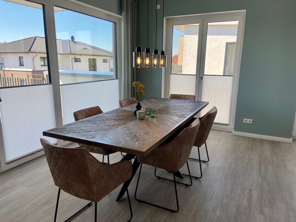 Imagen sin descripción, 1 de 20, botón