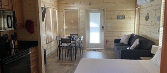 Mt Lemmon Summerhaven Cabin 10