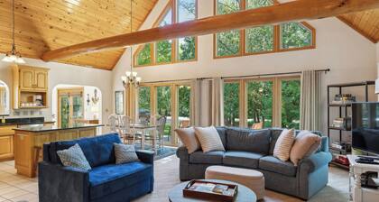 Spacious Home in Fish Creek | Peloton + Walk to Shops + Close to State Park