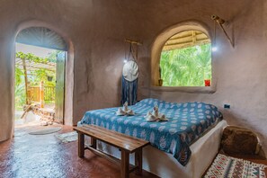 3 chambres, bureau, accès au Wi-Fi (inclus), literie fournie