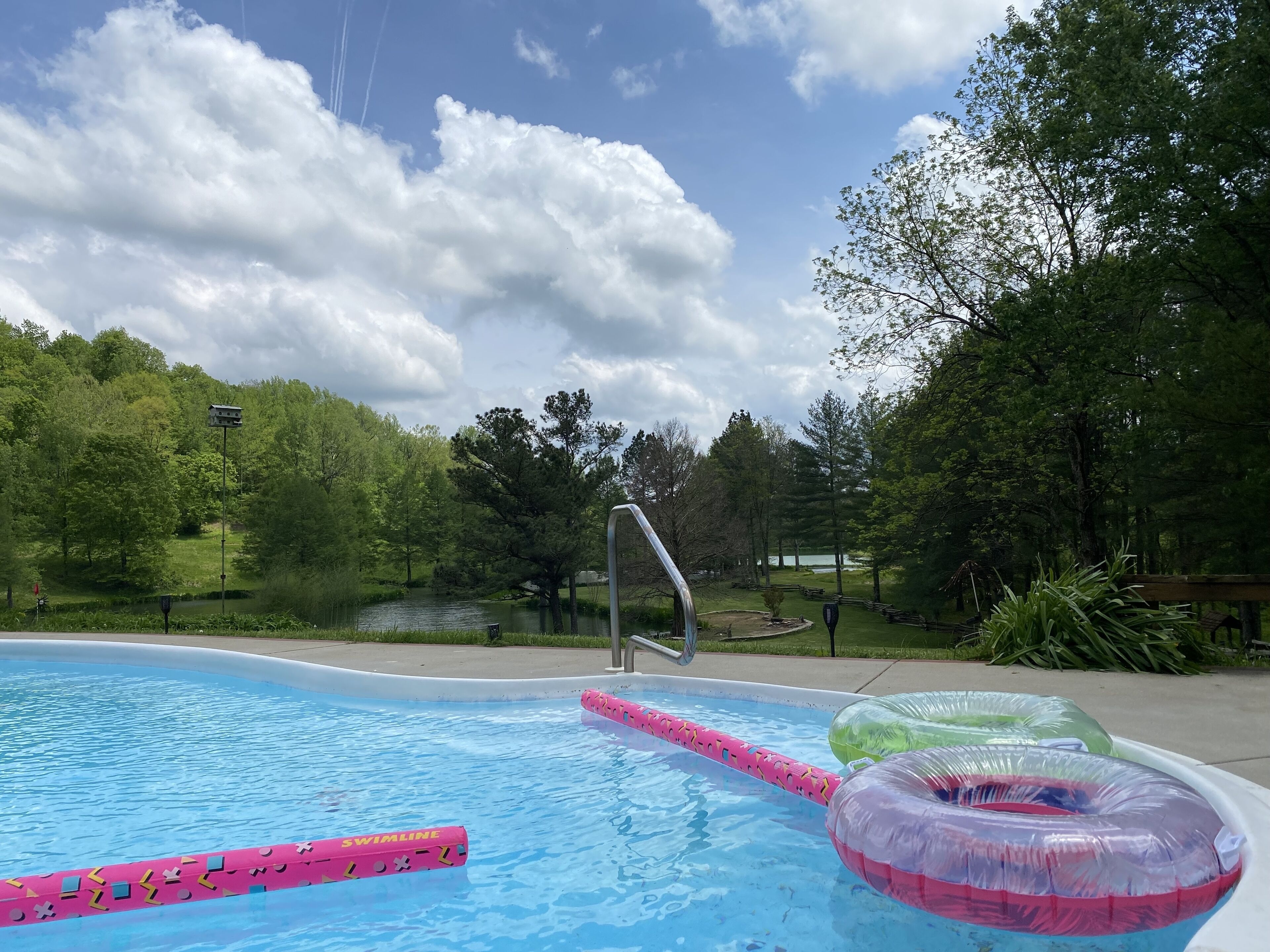 Alberca al aire libre 