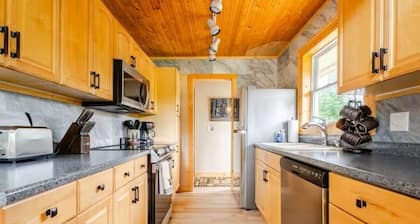 Cozy Chalet in the Heart of Northern Michigan