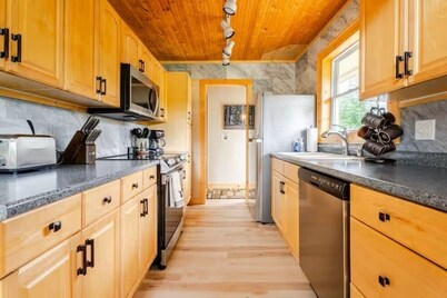 Cozy Chalet in the Heart of Northern Michigan